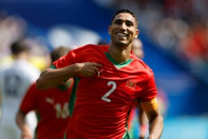 اللاعب الدولي أشرف حكيمي